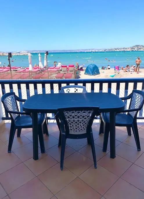 Charmant Cabanon Les Pieds Dans L'Eau… مارسيليا