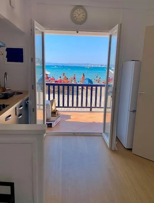 Charmant Cabanon Les Pieds Dans L'Eau… Marseilles Ferienhaus