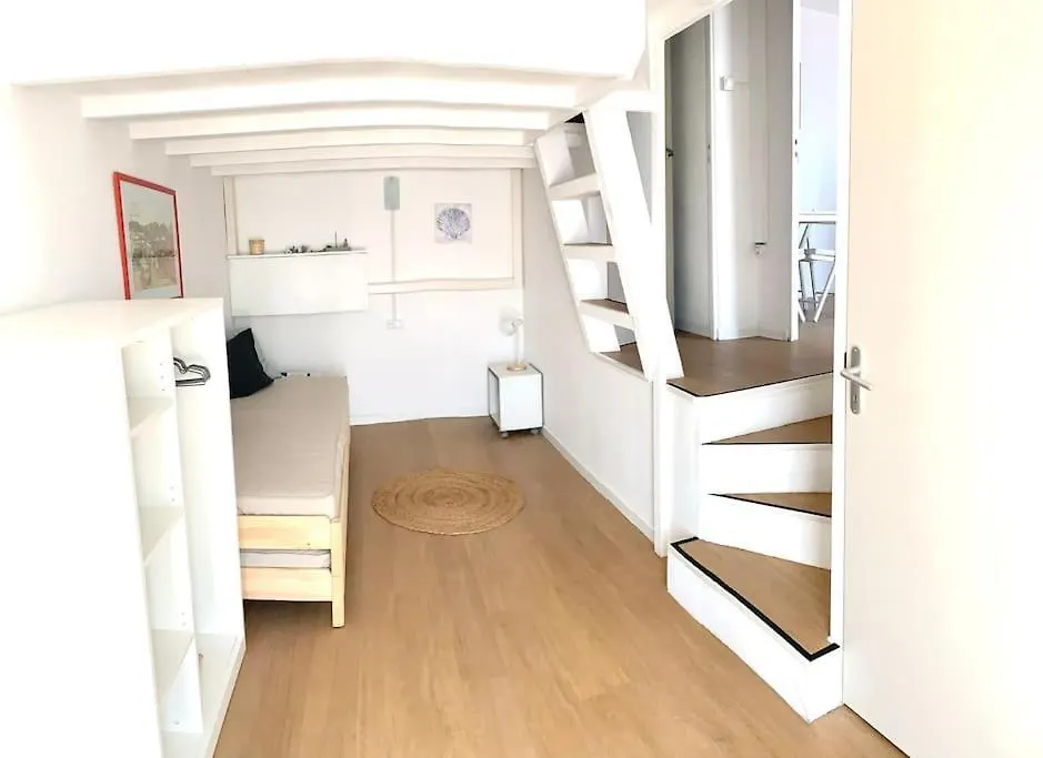 Charmant Cabanon Les Pieds Dans L'Eau… マルセイユ